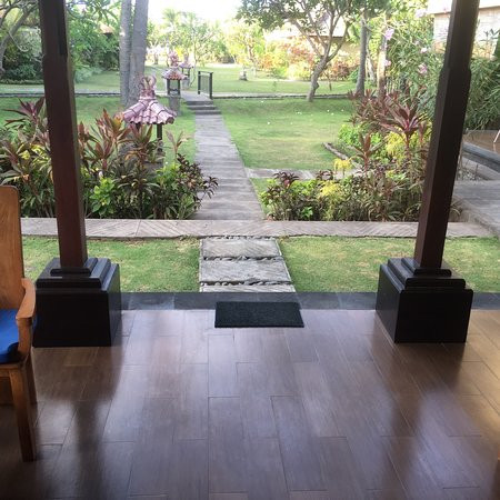 巴厘岛阿梅萨别墅主图