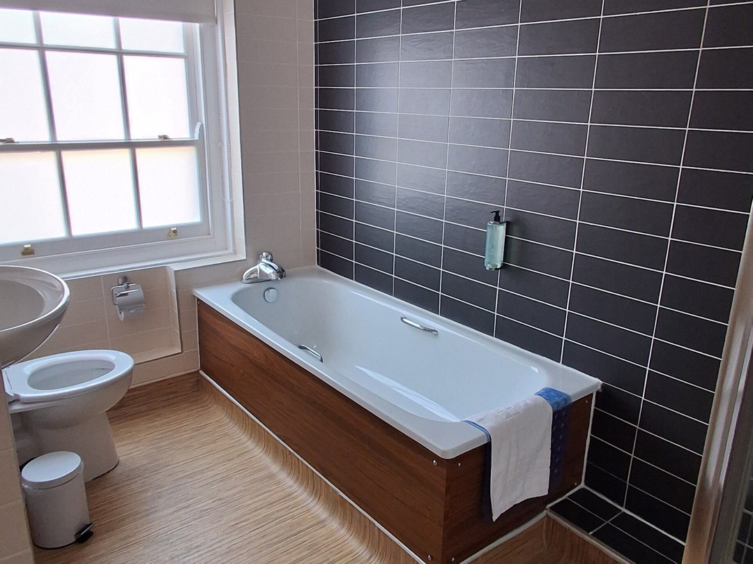 Globe Hotel Wetherspoon主图