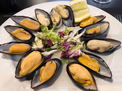 La Alacena By Braulio Cantero