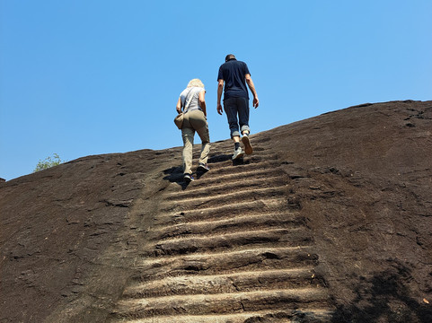 Starline Journeys-Wattegama必去景点