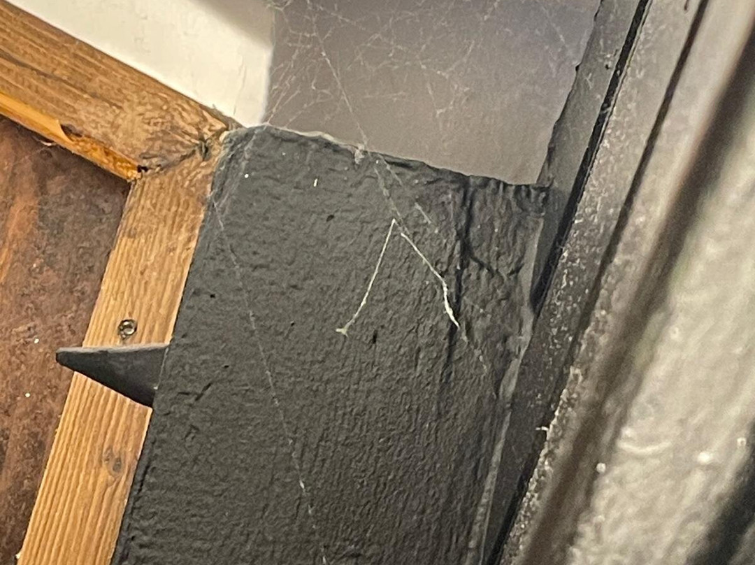 尚布欧维莱酒店主图