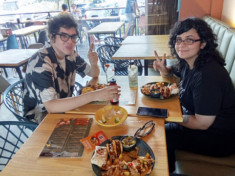 La Quebrada Mexican Lounge主图