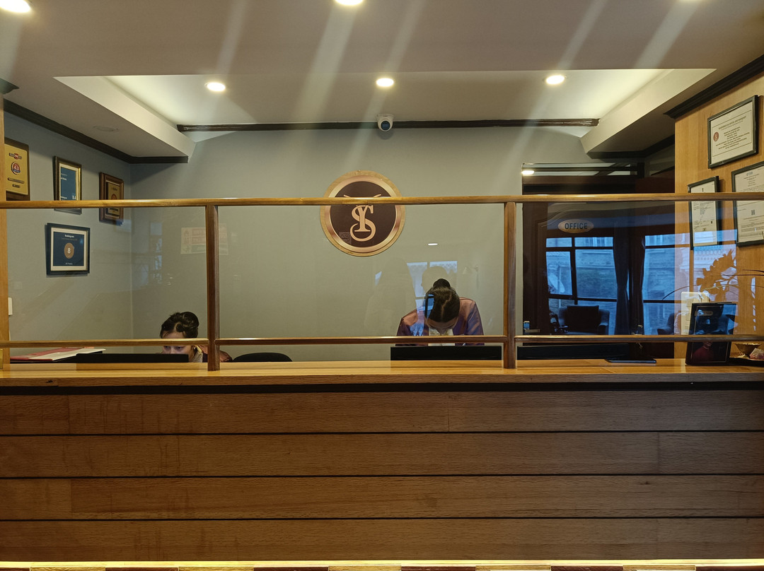 亚什什里杰酒店及宴会厅