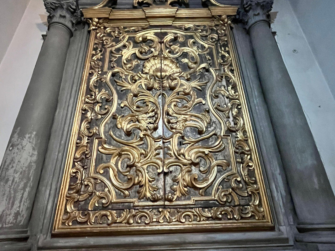 Chiesa della Collegiata di Sant'Andrea-恩波利必去景点