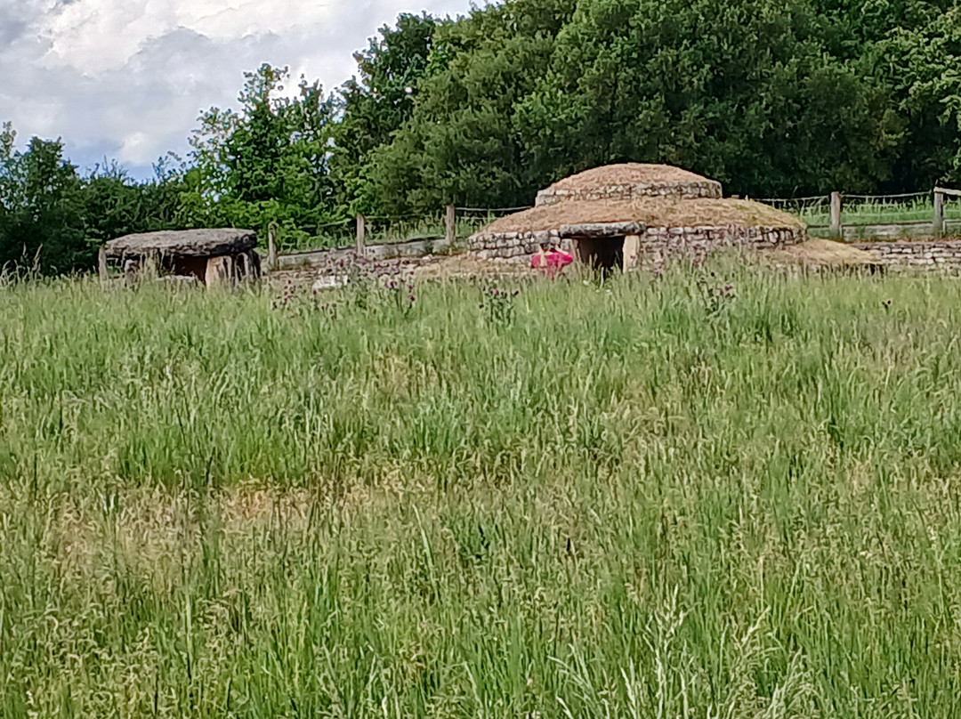 Musee des Tumulus de Bougon-Bougon必去景点
