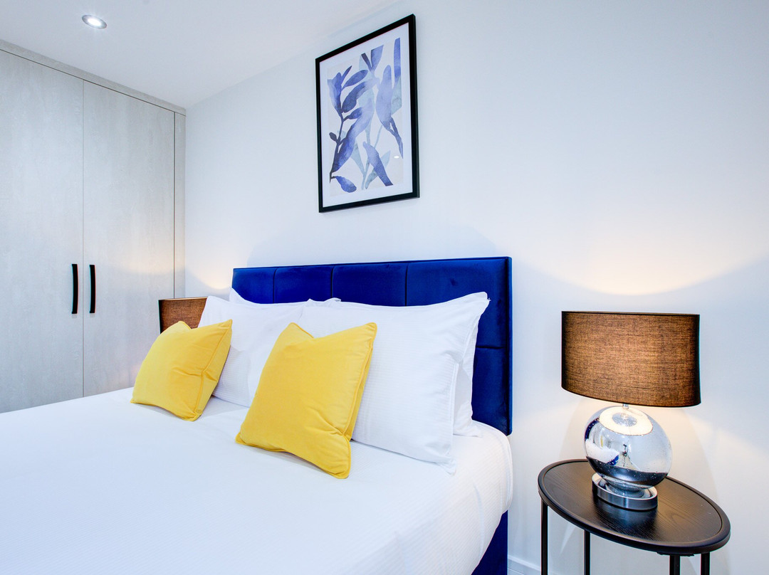 Hybrid Resi Uxbridge