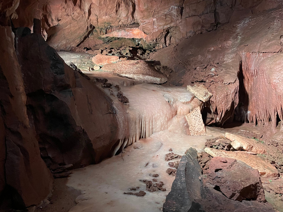 Cheddar Gorge & Caves-Cheddar必去景点