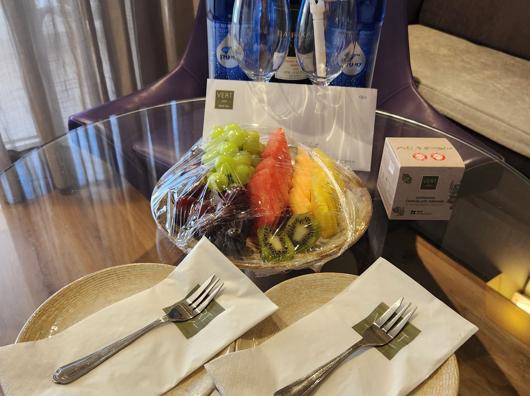 死海维特酒店主图