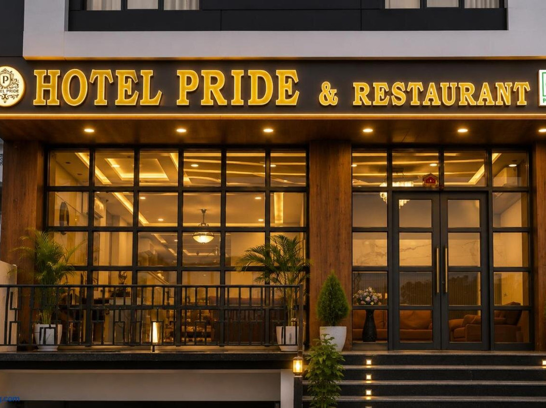 Hotel Pride & Restaurant