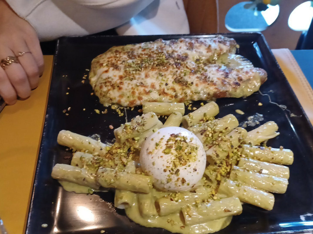 Calabrisella