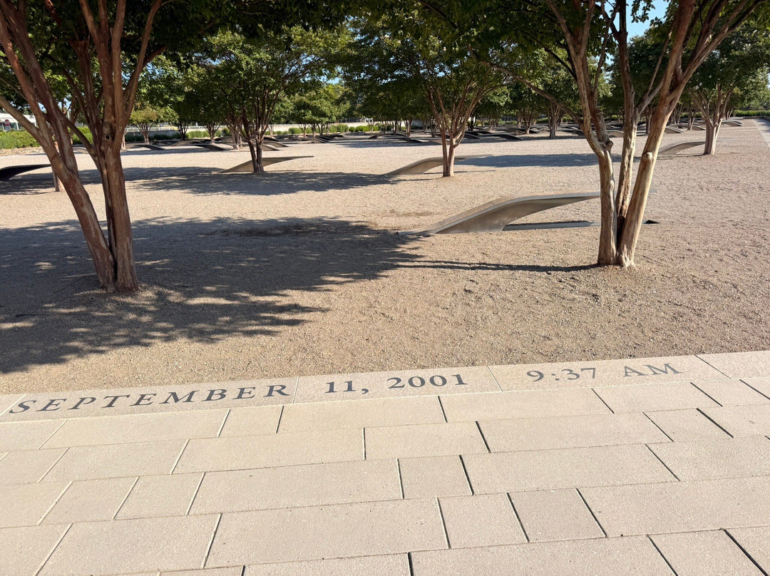 Pentagon Memorial-阿灵顿必去景点