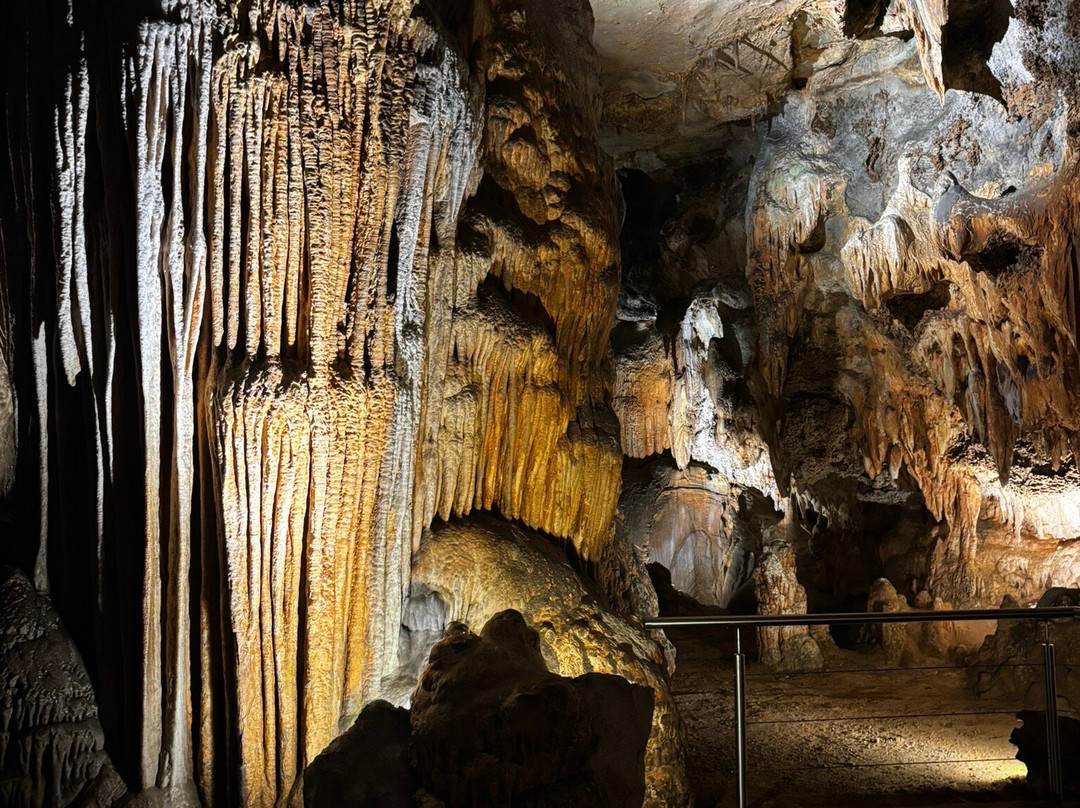 Luray Caverns-卢雷必去景点