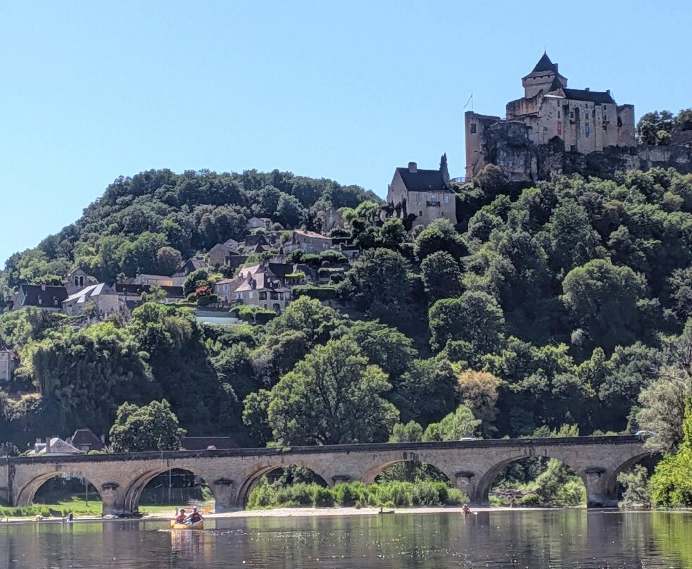 Canoë Raid Cénac-Cenac-et-Saint-Julien必去景点