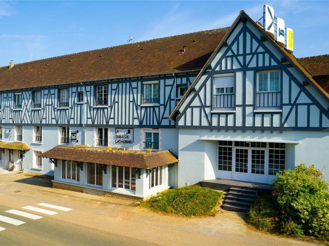 Putanges-Pont-Ecrepin酒店住宿-Logis Hôtel le Faisan Doré Rest. la Table de Catherine