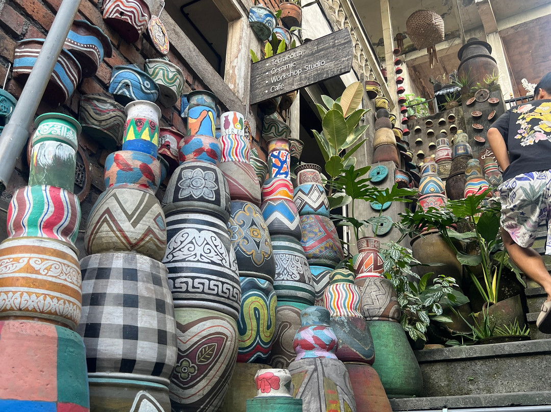 Serayu Pottery (Workshop Studio)-Peliatan必去景点