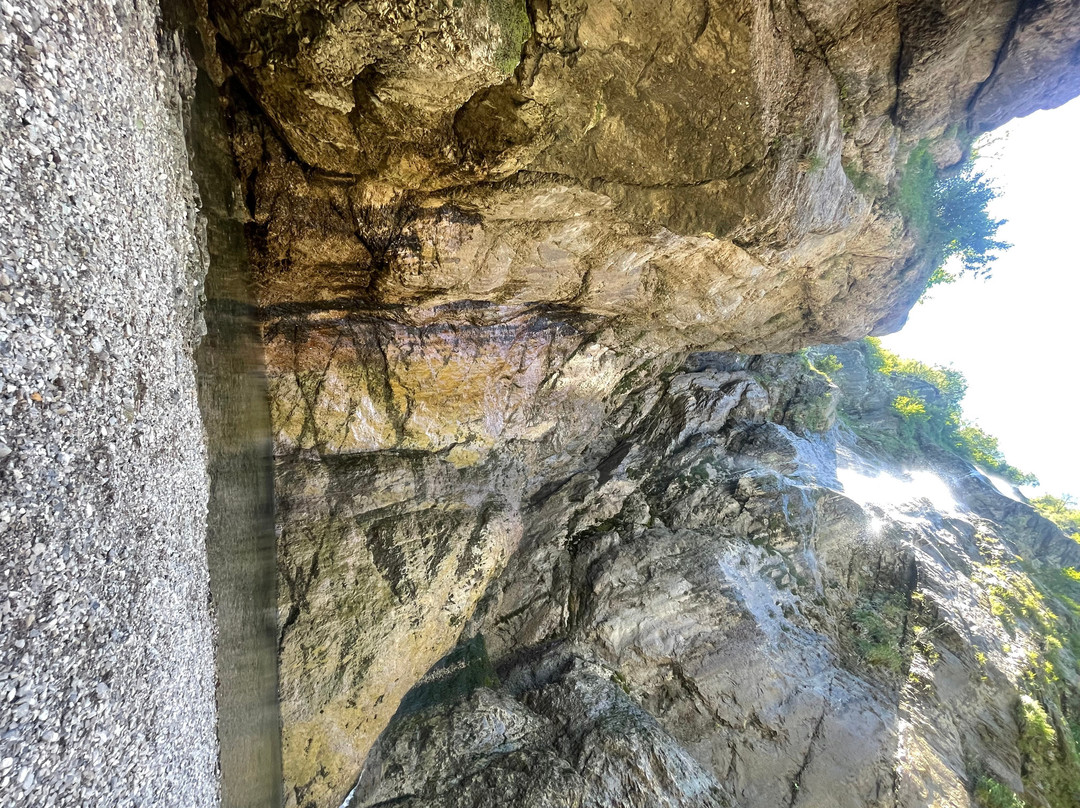 Da Laveno alla Cascata della Froda-Laveno-Mombello必去景点