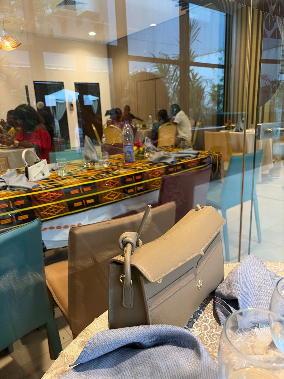 阿比让阿兹拉酒店-旅行者