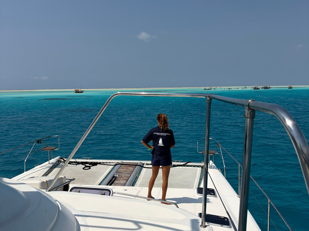 Zanzibar Yacht Charter-孥归必去景点