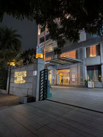 海得拉巴 KCP 美居酒店-旅行者