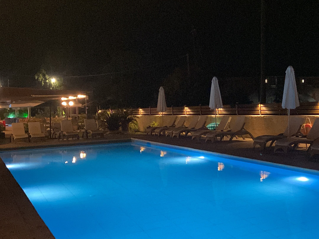 Sellas Hotel主图