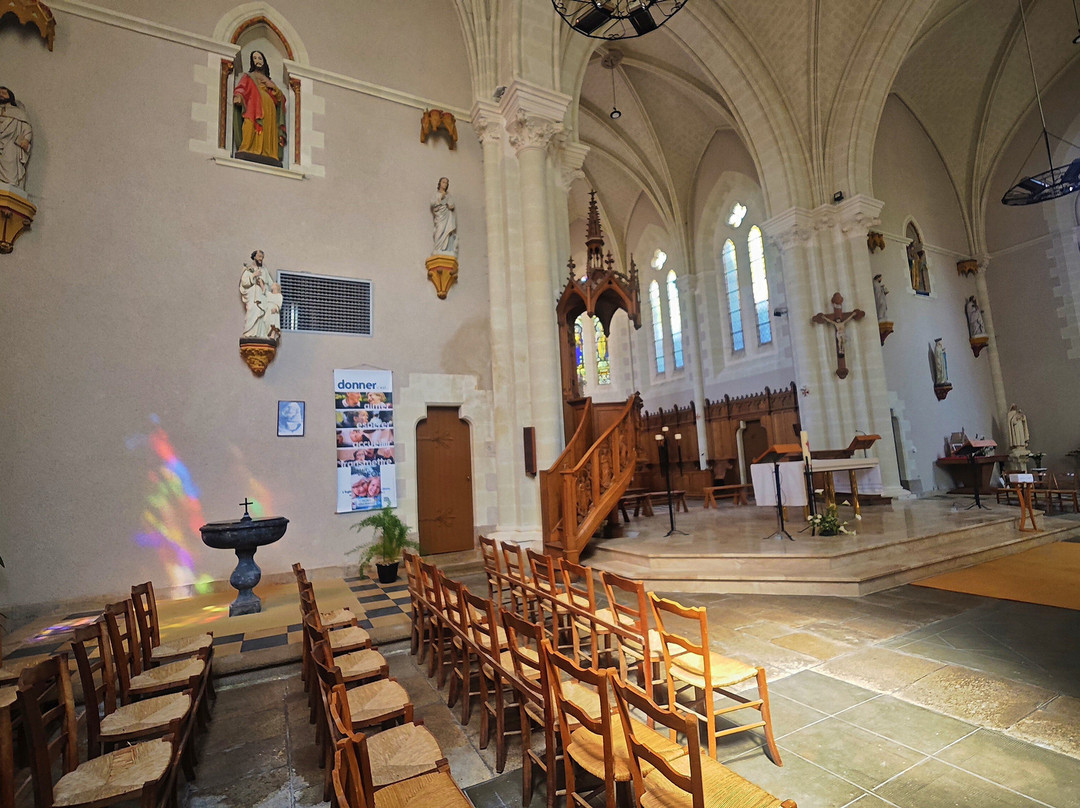 Eglise Saint Vital-Saint Viaud必去景点