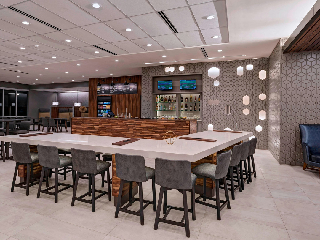 舒格兰酒店住宿-Courtyard Houston Sugar Land/Lake Pointe