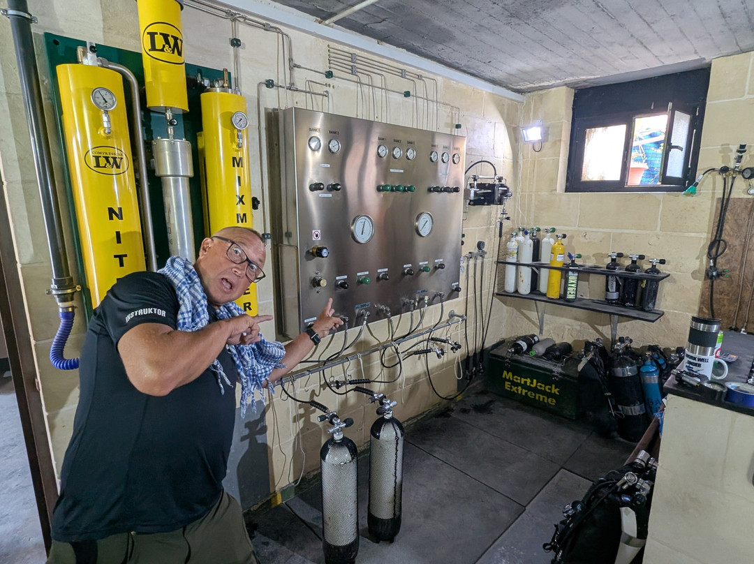Blue Hole Diving Gozo Ltd.-Marsalforn必去景点