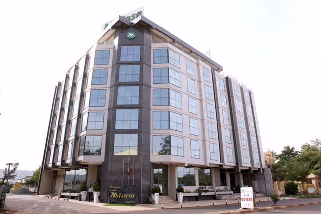 Grand MiCasa ACI 2000