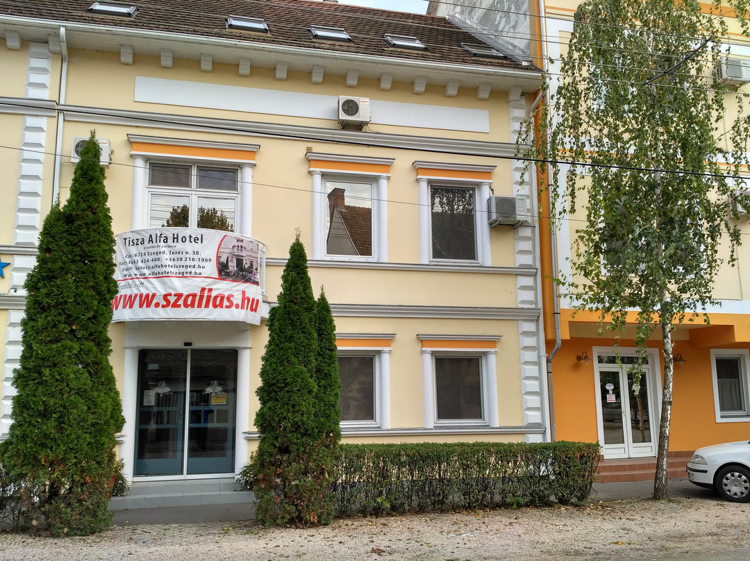 Alfa Hotel