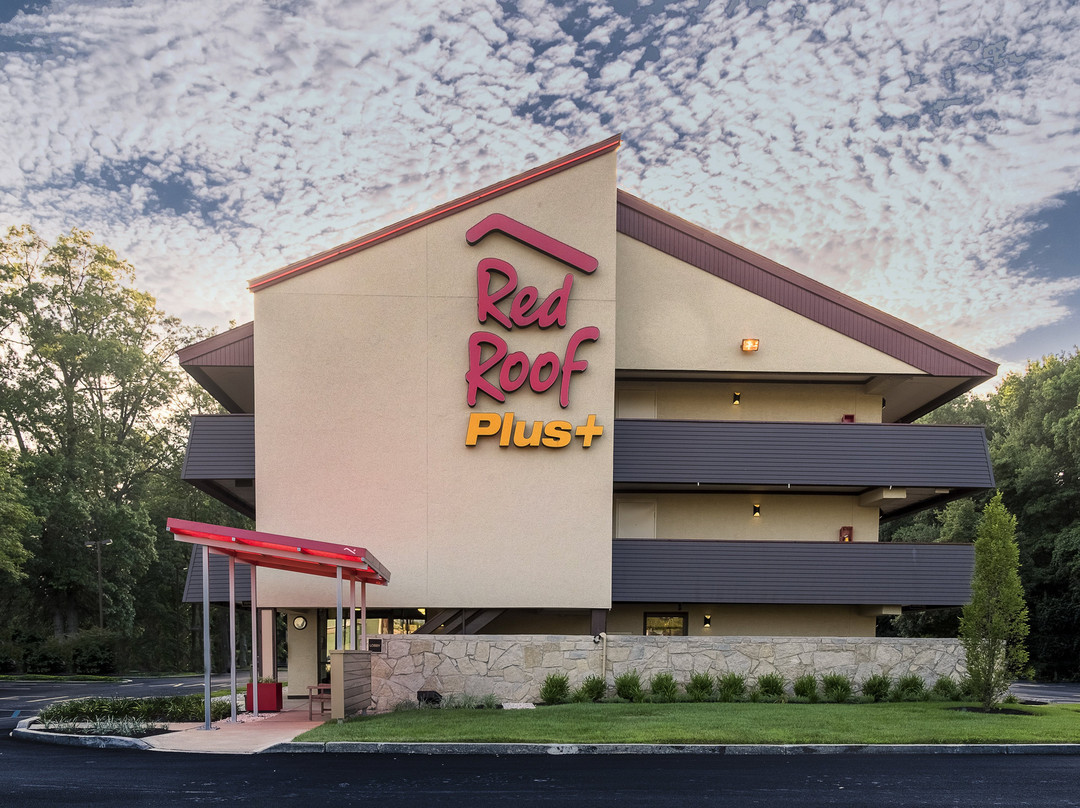 Red Roof PLUS+ Wilmington