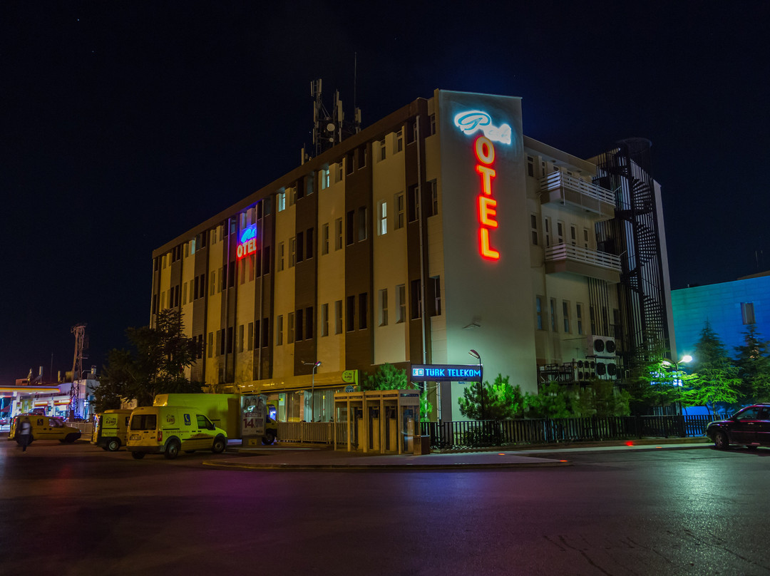 Pak Otel