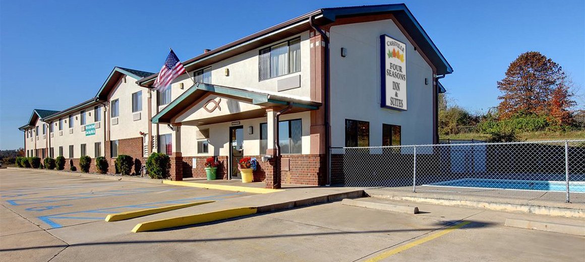 Cassville Four Seasons Inn and Suites-官方