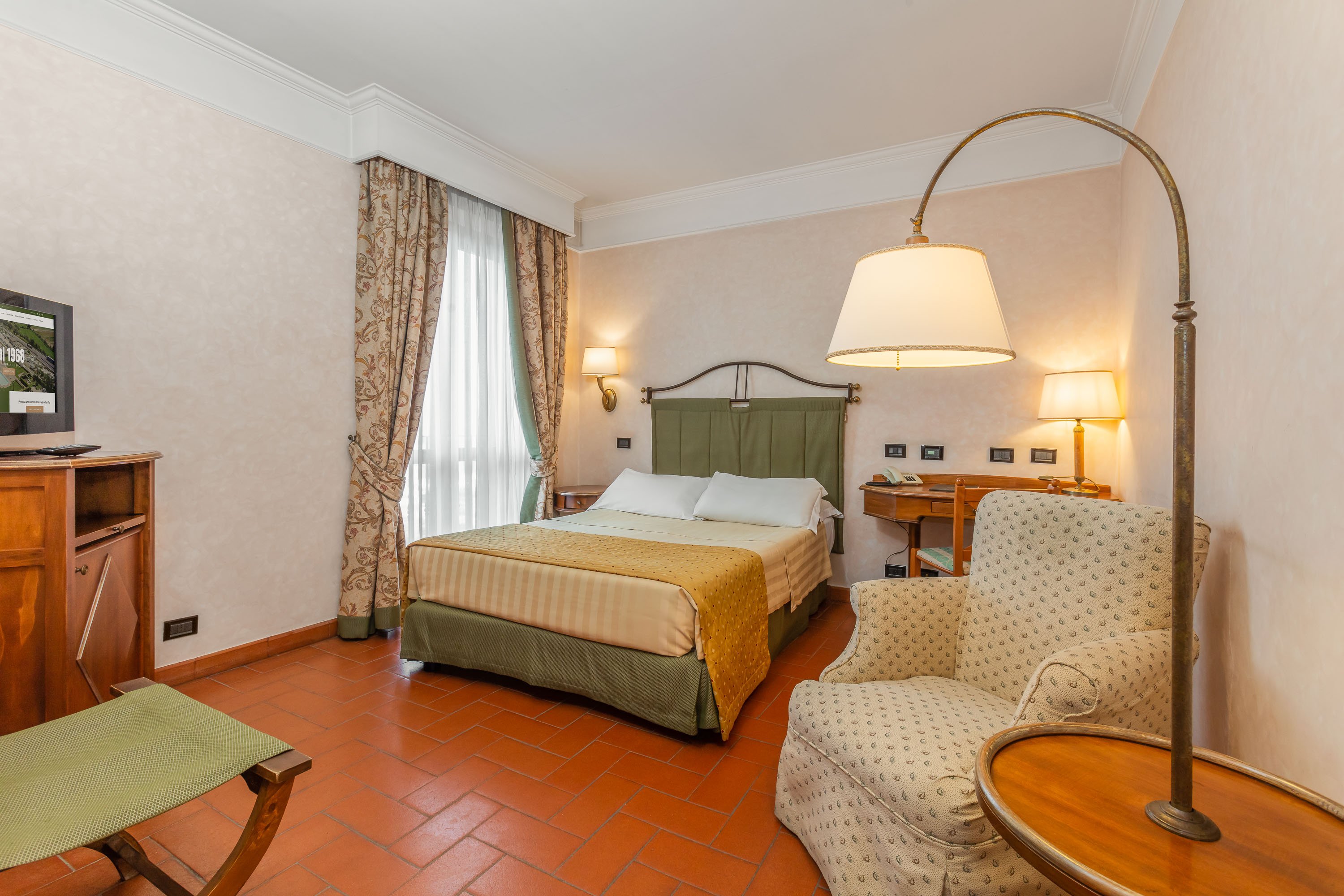 Hotel La Pergola-官方