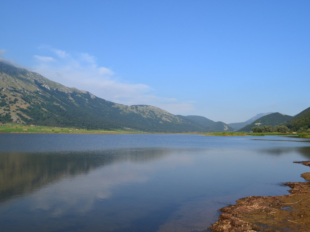 Matese Lake景点图片