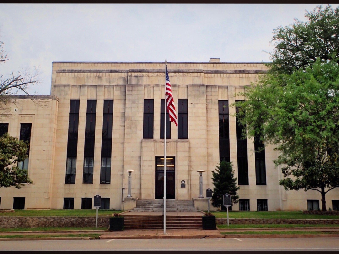 Edgewood旅游景点-Van Zandt County Courthouse
