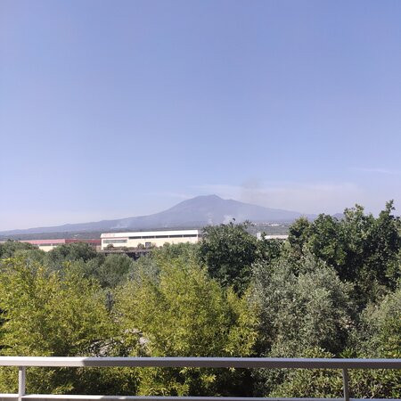 La Finestra Sull'Etna