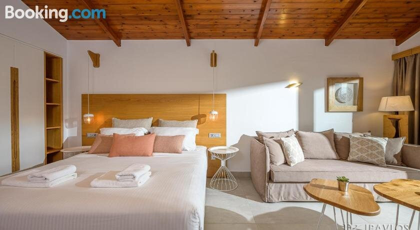 Platanias Theros suite