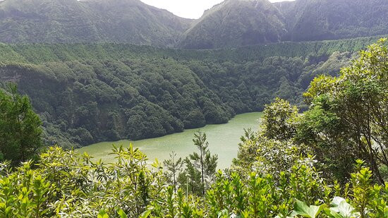 Lagoa de Santiago-蓬塔德尔加达必去景点