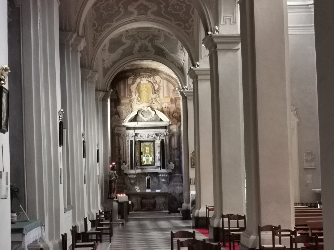 Chiesa di San Francesco-Pontremoli必去景点