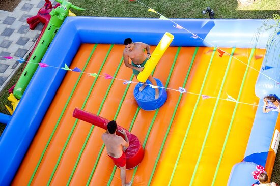 Courtyard Long Beach Holiday Resort主图