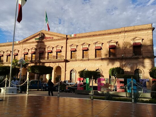 Palacio Municipal-El Fuerte必去景点