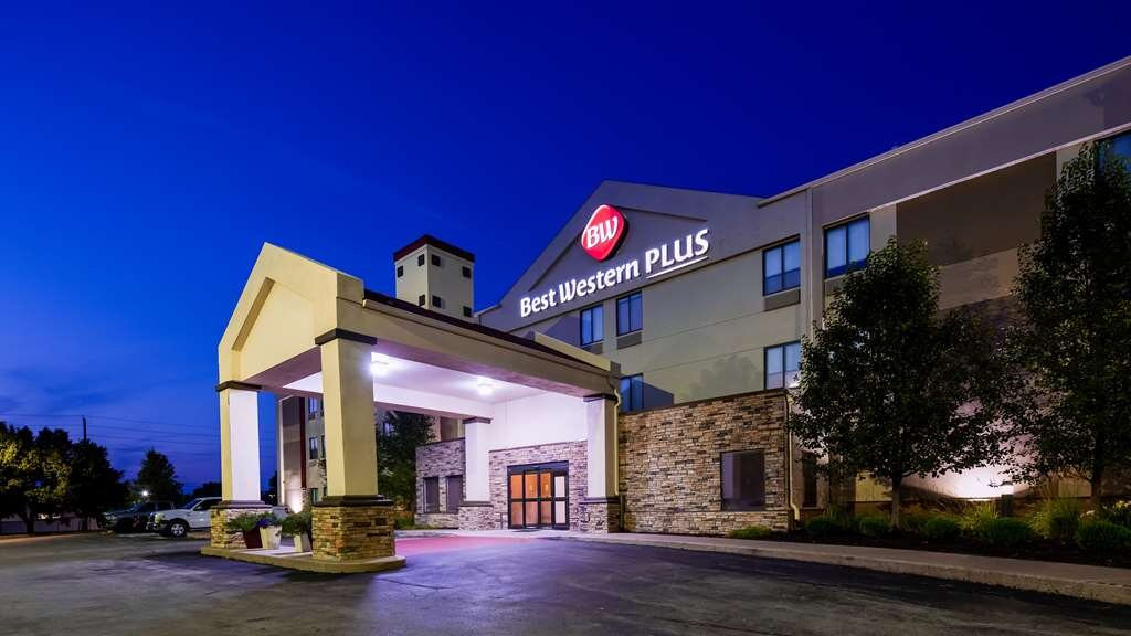 Best Western Plus Lee's Summit Hotel & Suites主图