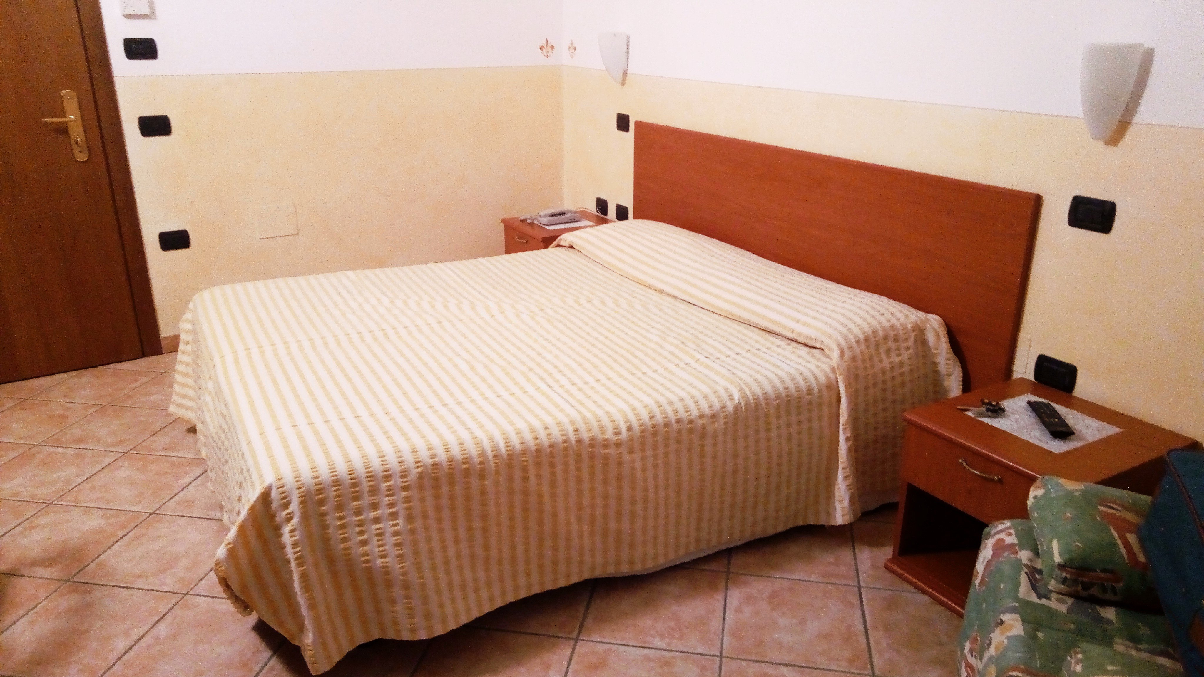 Hotel Commercio-官方