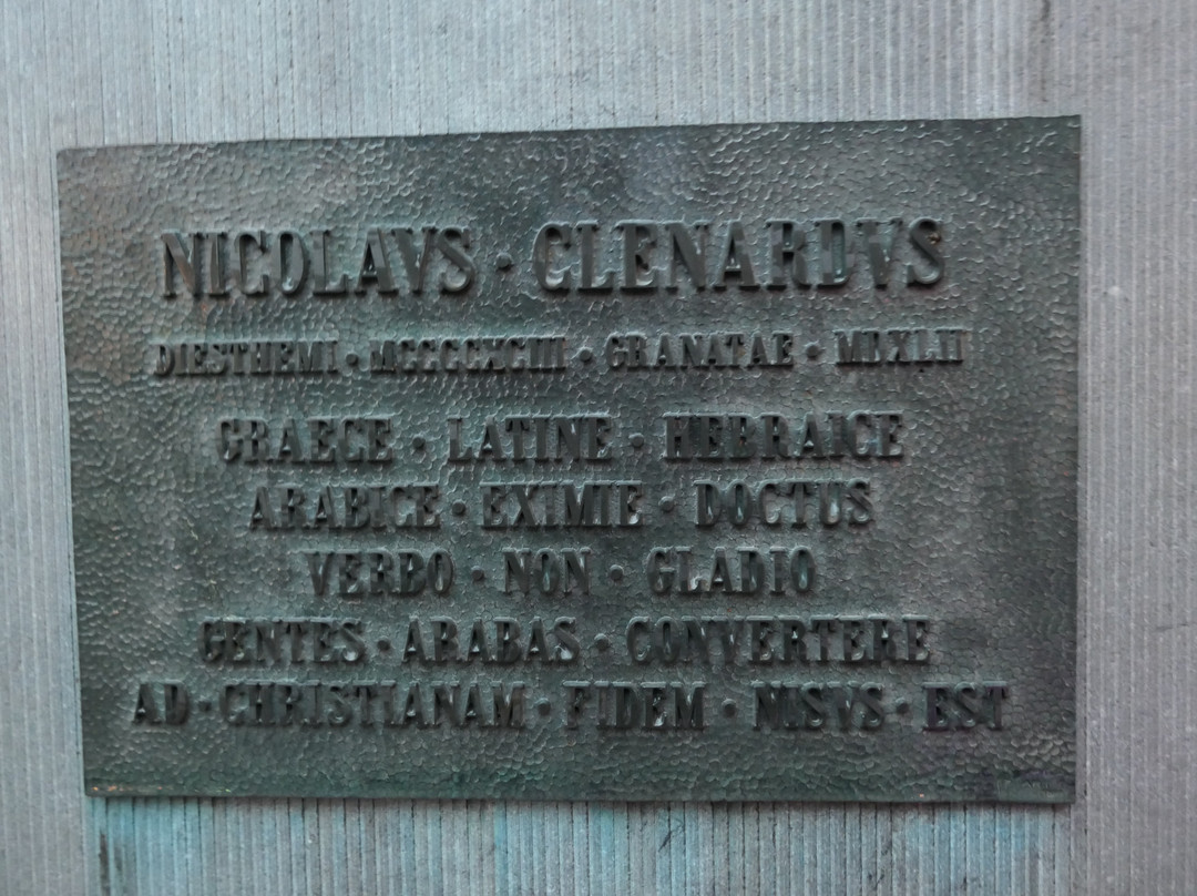 Nicolaes Cleynaerts statue景点图片