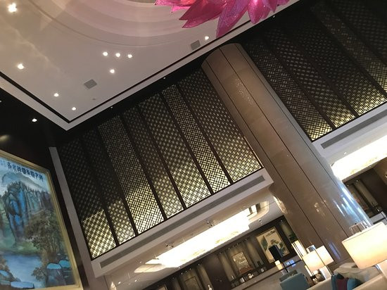 香格里拉大酒店主图