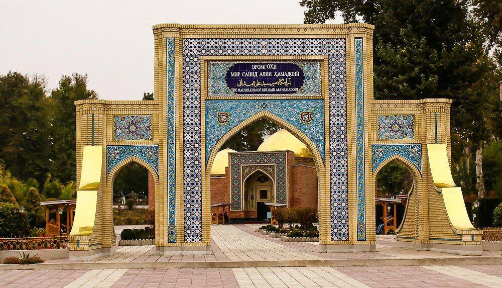 Kulob旅游景点-Mausoleum of Mir Said Ali Khamadoni