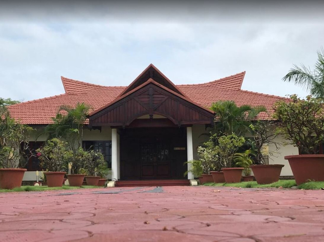 湖宫 - 豪华回水渡假村主图