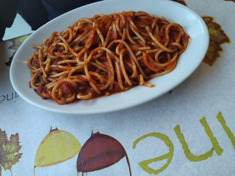 Neirone餐馆和美食-Da Costel Ristorante Pizzeria