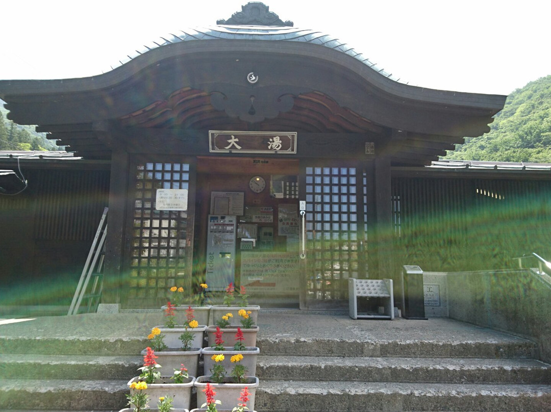 Yamada Onsen Oyu-高山村必去景点