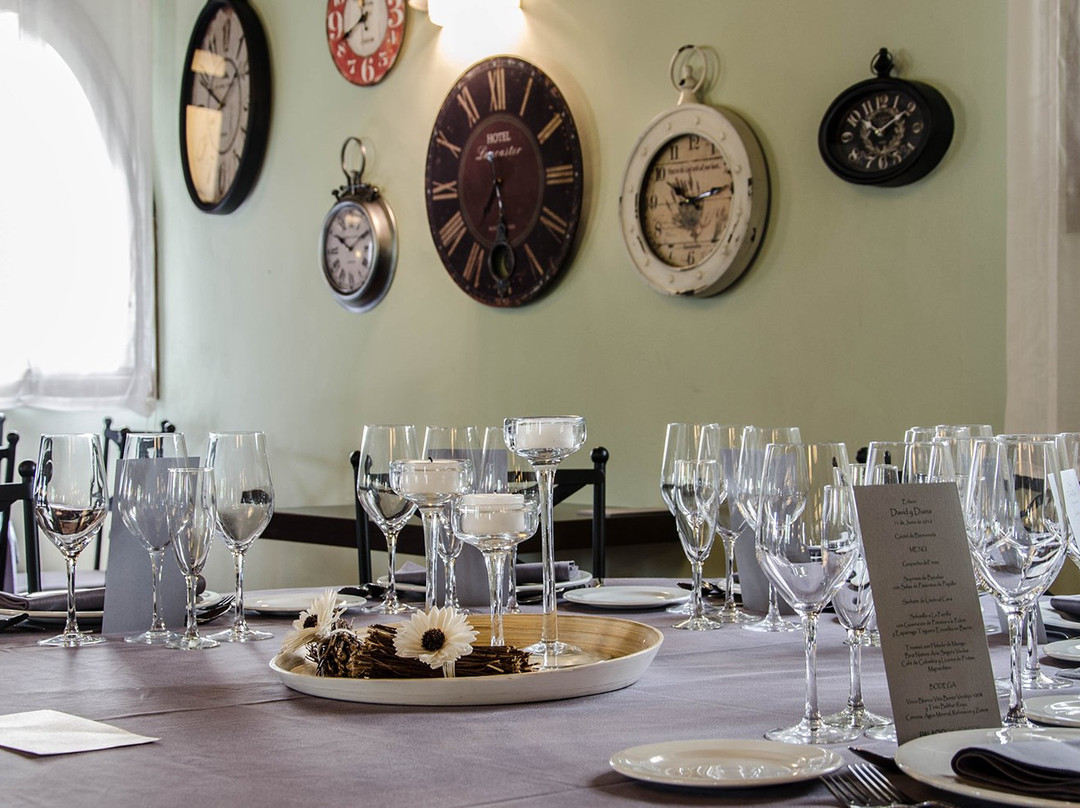 Valdeavero餐馆和美食-Palacio de Galápagos